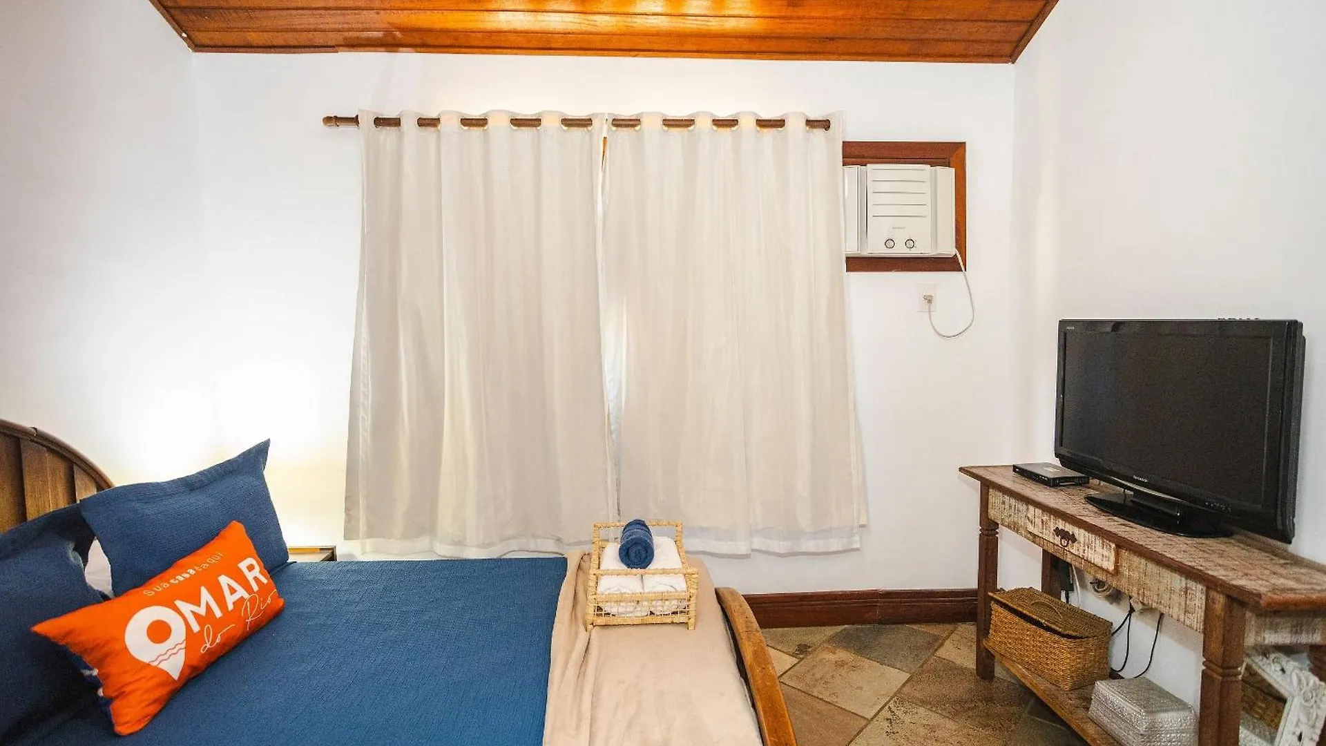 Casa Em Buzios: 3 Quartos, Varanda E Garagem |Vf32 Holiday home