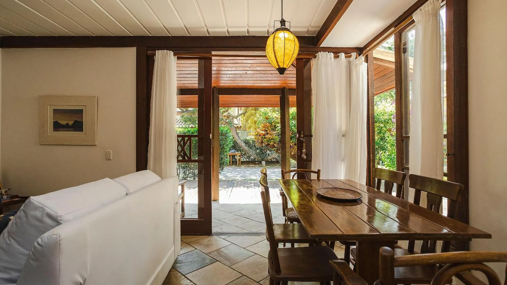 Casa Em Buzios: 3 Quartos, Varanda E Garagem |Vf32 Holiday home