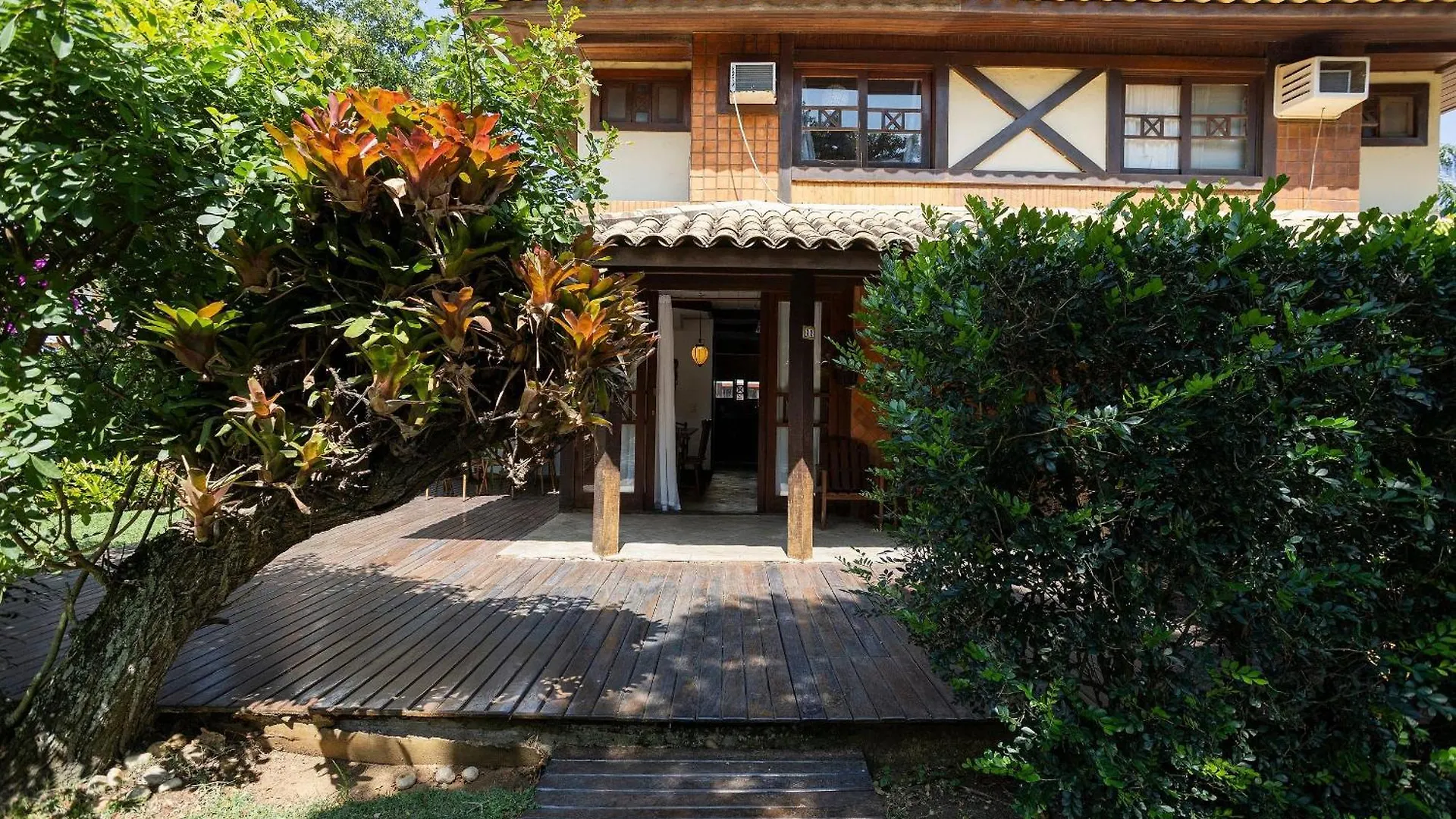 Casa Em Buzios: 3 Quartos, Varanda E Garagem |Vf32 0*, Armacao dos Buzios Brazil